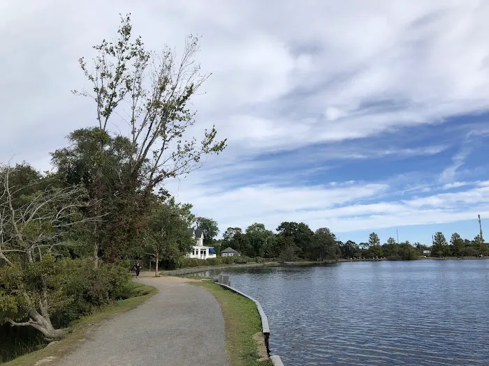 Argyle Lake Park Picture 9