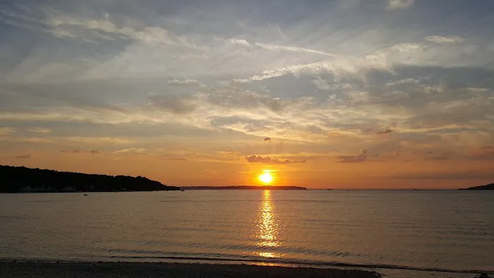Fleets Cove Beach Park Picture 1