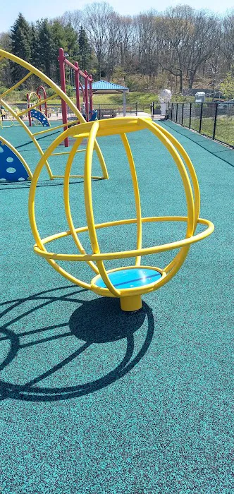 Sweet Hollow Park Picture 10