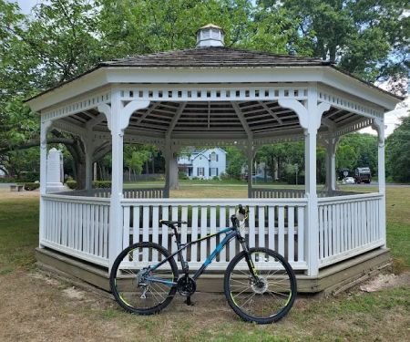 Bayport Memorial Park