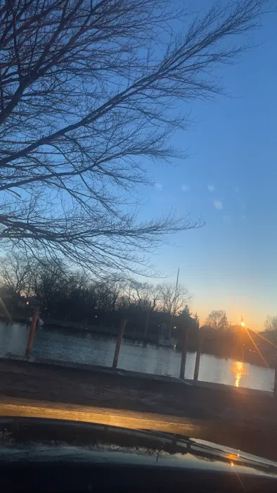 Brown's River Kayak Launch Picture 3