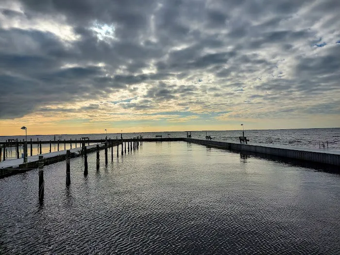 Sayville Marina Park Picture 4