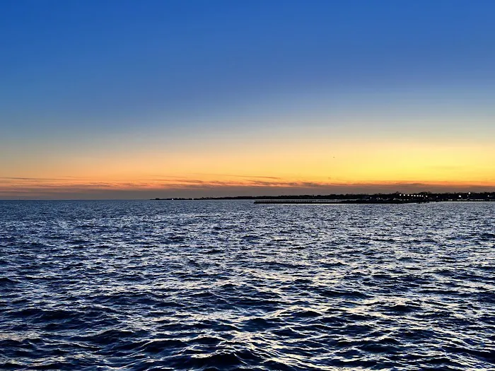 Shorefront Park Picture 6