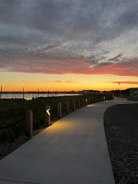 Rider Avenue Park Picture 4