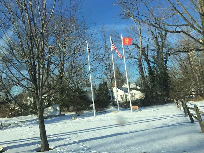 Setauket Veterans Memorial Park Picture 3