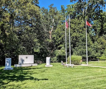 Setauket Veterans Memorial Park