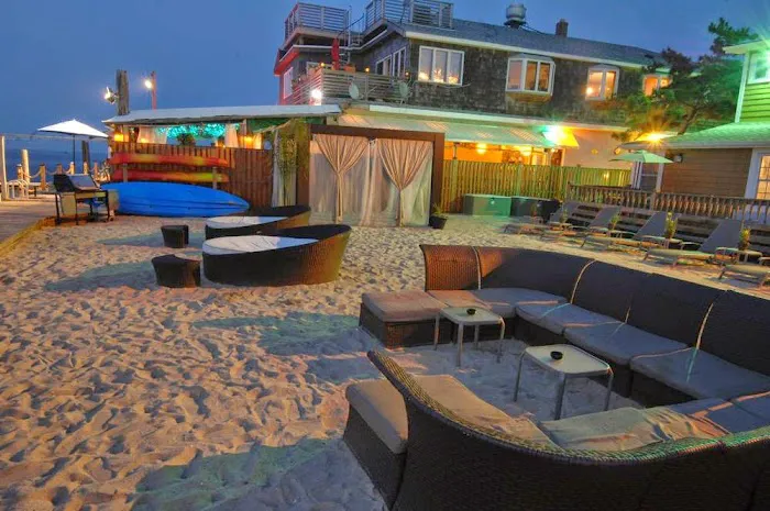The Palms Hotel Fire Island Picture 6