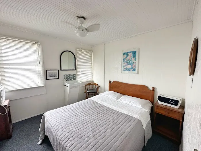 Houser's Hotel Picture 2