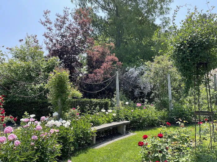 Farmingdale U Garden Picture 1
