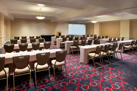Four Points by Sheraton Melville Long Island Picture 6