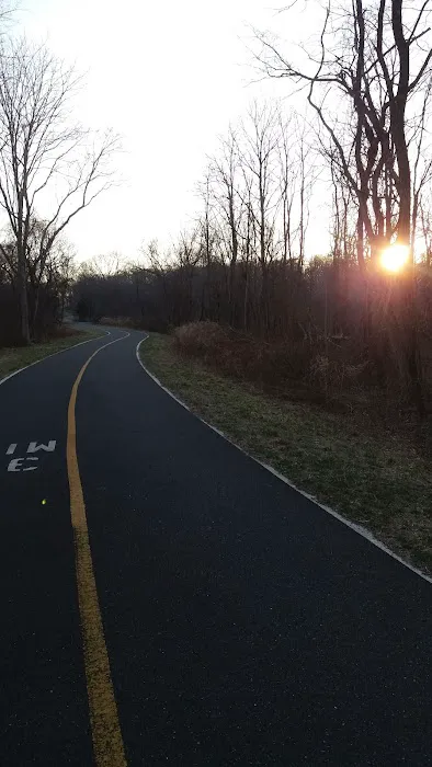Setauket Greenway Trail Head Picture 6