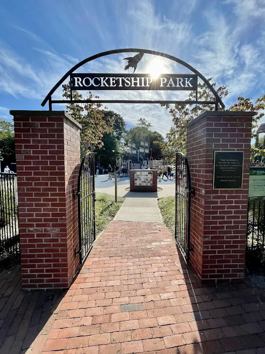 Rocketship Park Picture 6