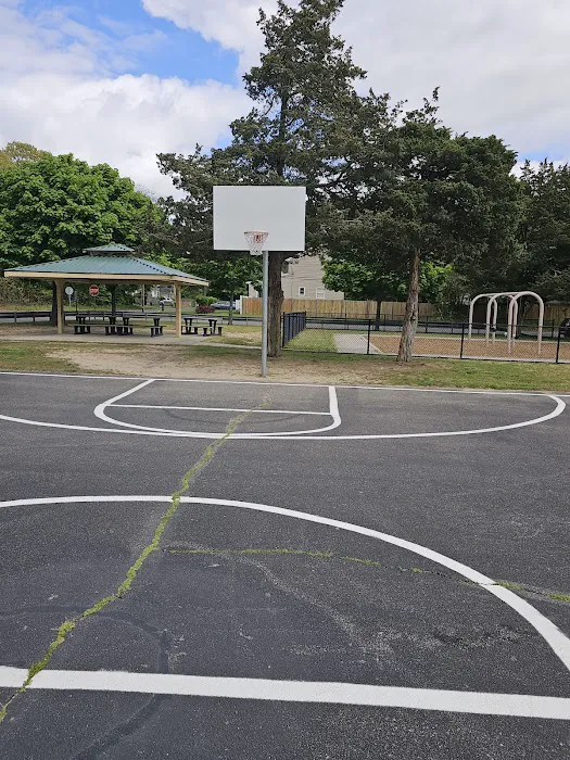 Gordon Heights Children's Park Picture 5