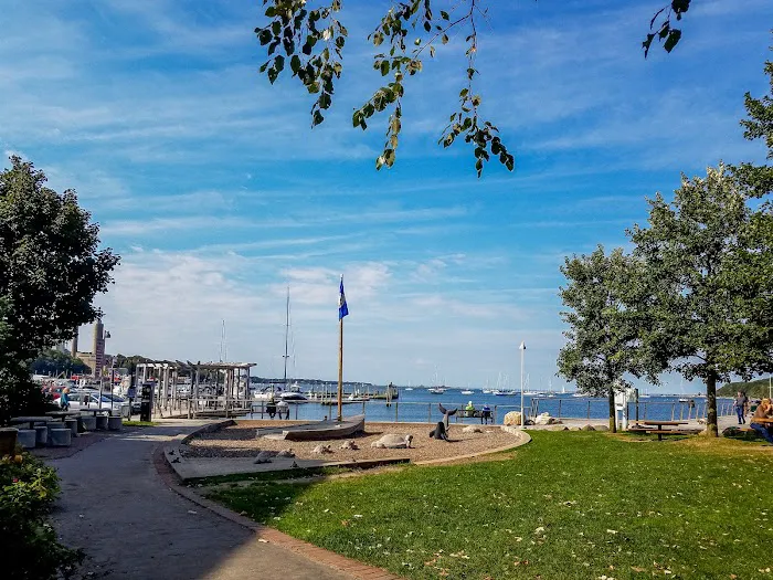 Founders Park Picture 3