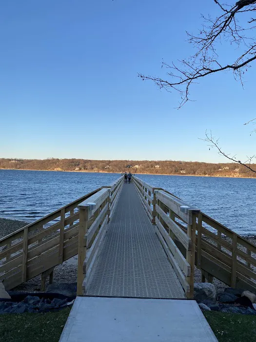 Poquott Beach Front Picture 2