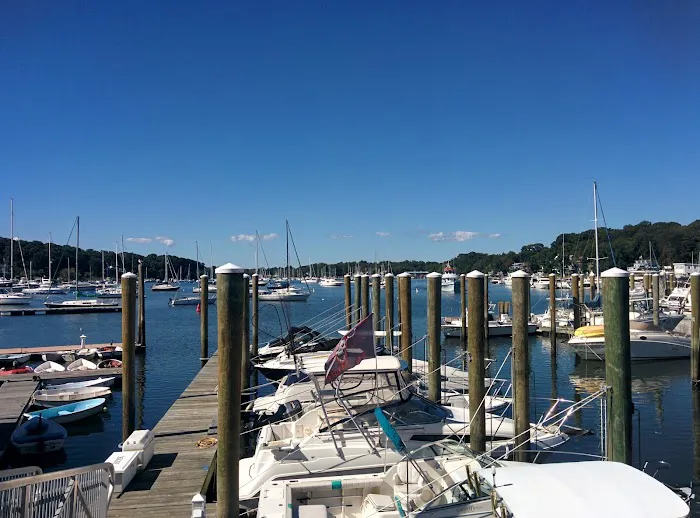 Halesite Marina Picture 2