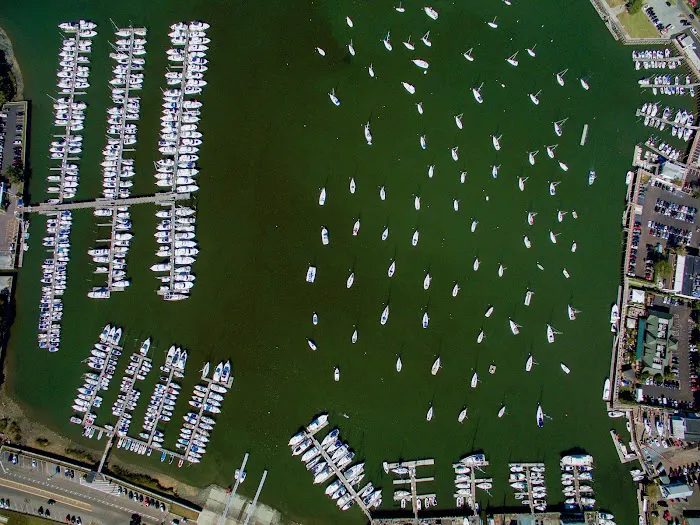 Halesite Marina Picture 9
