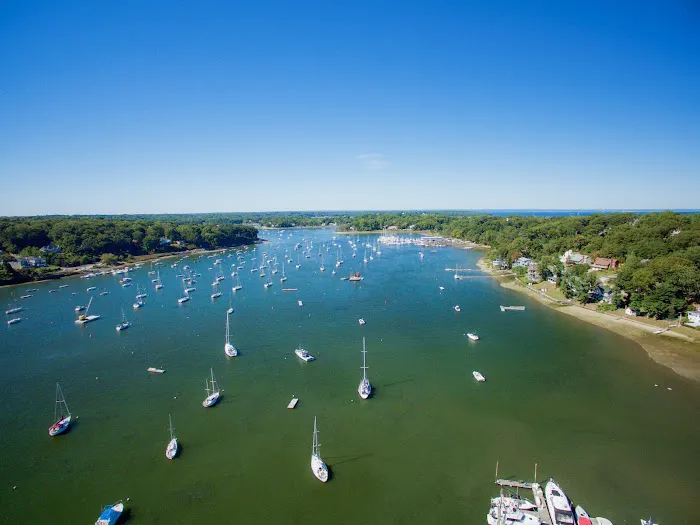 Halesite Marina Picture 8