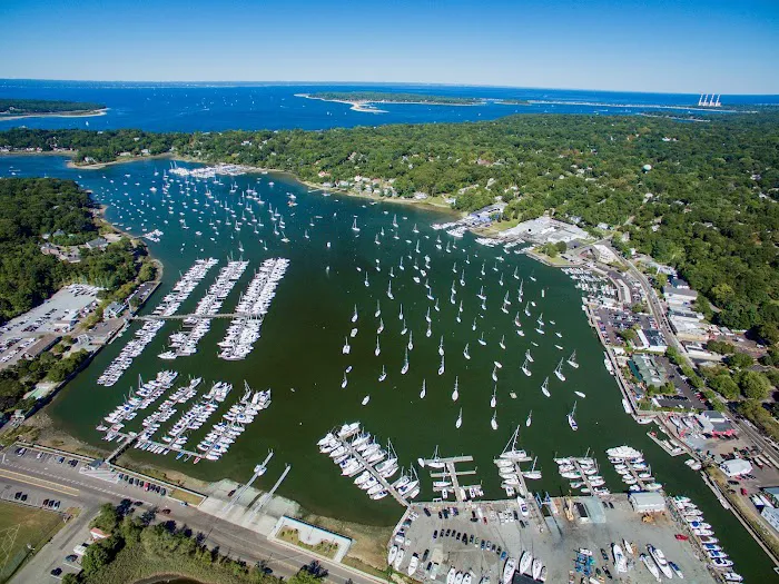 Halesite Marina Picture 10