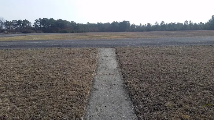 Model Airplane Park Picture 5