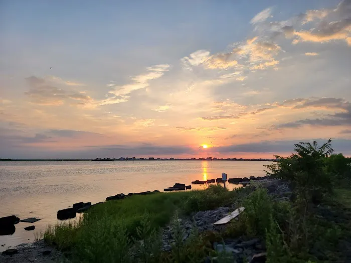Oak Beach Park Picture 2