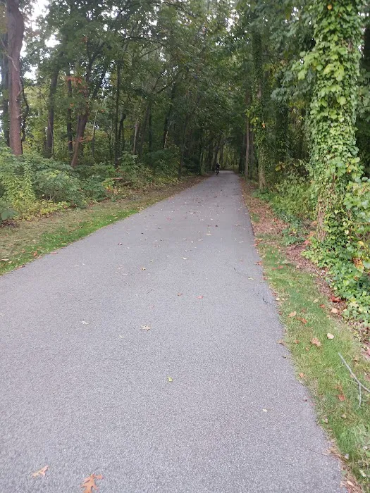 Park for Bethpage Trail Picture 5