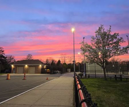 Allen Park - Farmingdale