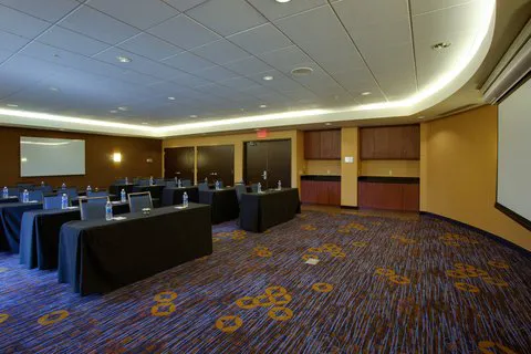 Courtyard Republic Airport Long Island/Farmingdale Picture 9