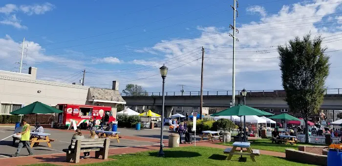 Lindenhurst Village Square Park and Gazebo Picture 6