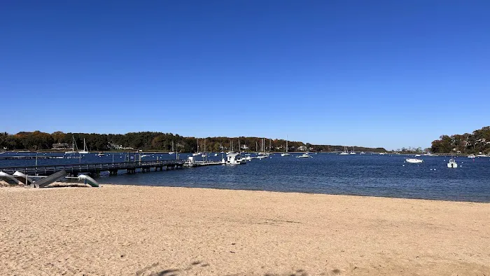 Gold Star Beach Park Picture 2