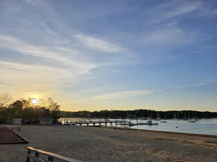 Gold Star Beach Park Picture 6