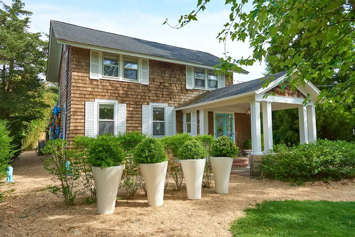 Bellport Inn Picture 2