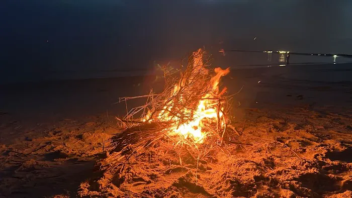 Sour Thumb Beach Picture 1