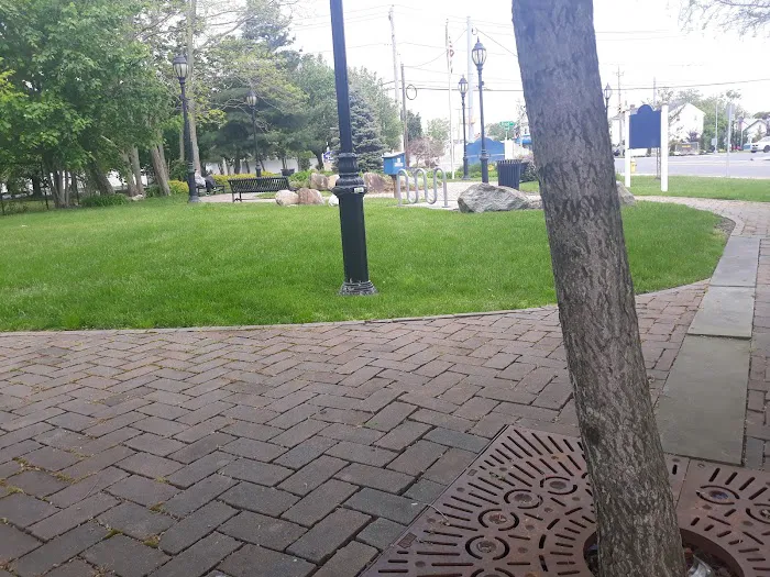 Gateway Park Picture 1