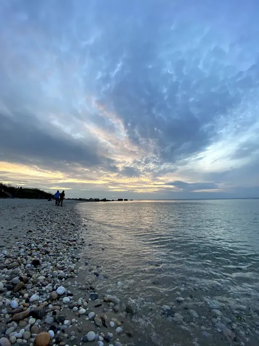 Hagerman Landing Beach Picture 1