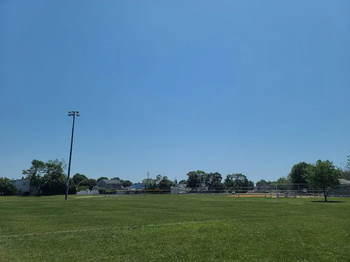 MacLaren Stadium (S) Picture 3