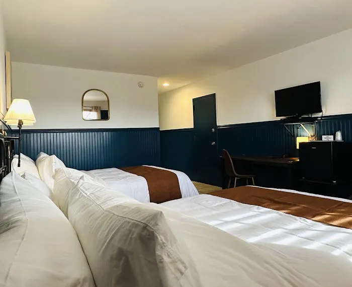 Budget Host Inn East End Picture 3