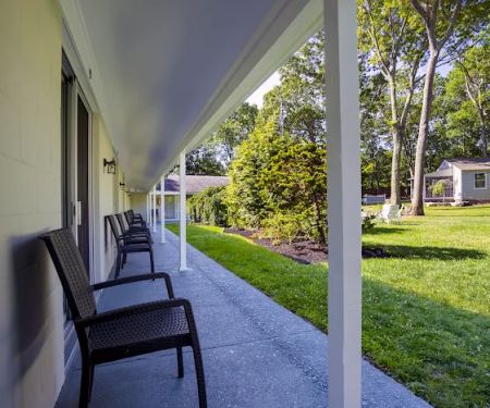 Hamptons Vacation Inn
