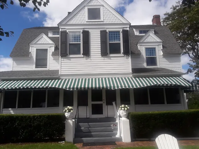 The Inn At Harbor Knoll Picture 9