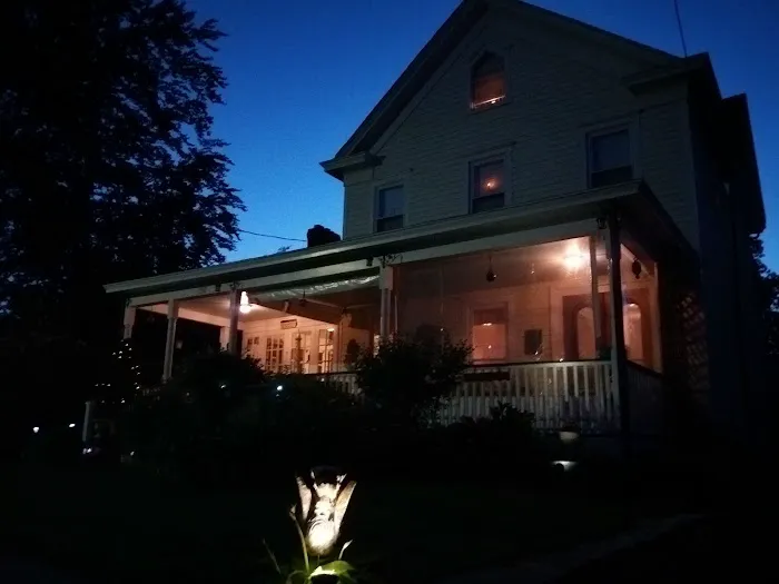 The Stirling House Picture 2