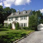 East Hampton Colonial Inn