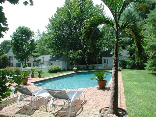 East Hampton Colonial Inn Picture 6