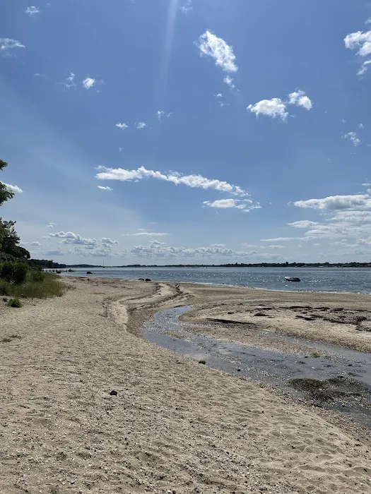 Town Landing Beach Picture 1