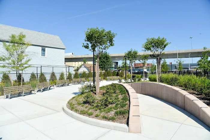 Gateway Park Picture 10