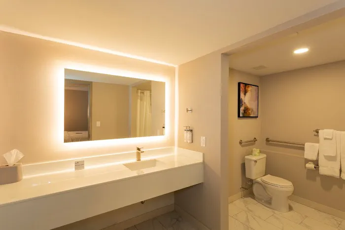 Holiday Inn Express New Rochelle by IHG Picture 2