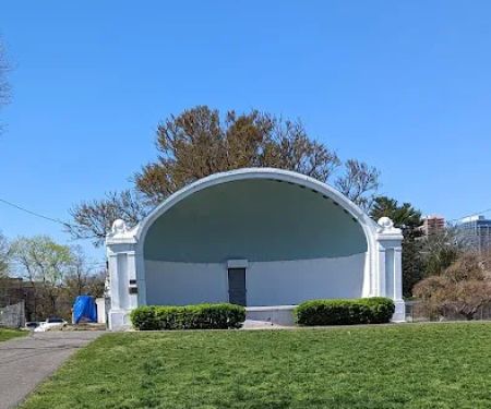 Hudson Park & Beach