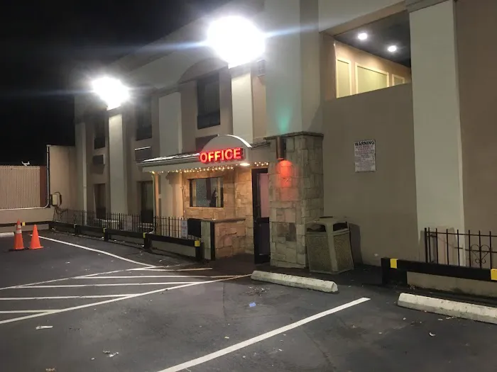 Oasis Motel Picture 8