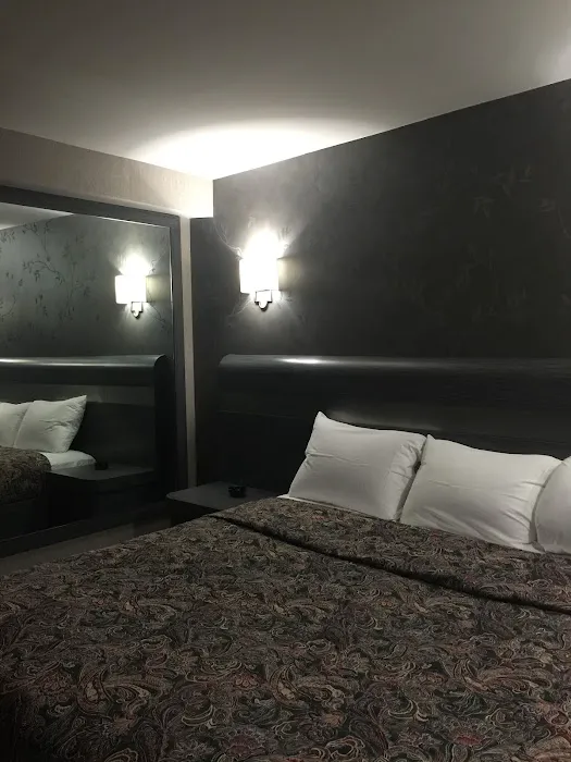 Paradise Motor Inn Picture 10