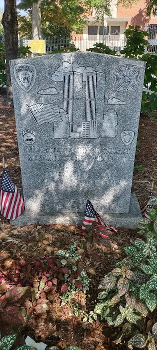 Peace Plaza Picture 5