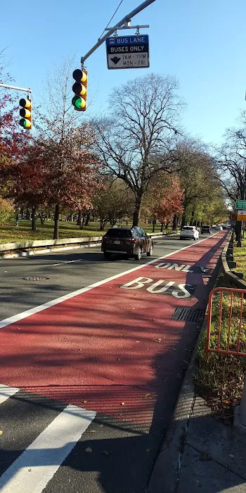 Mosholu-Pelham Greenway Picture 1